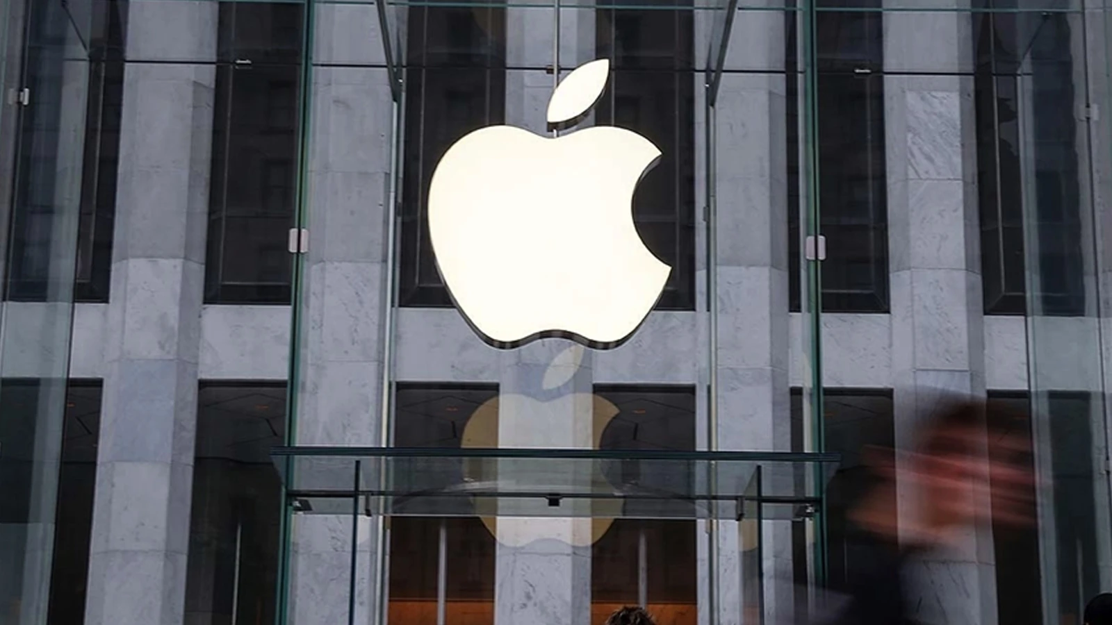 Apple'den yeni zam kararı: CEO nedenini açıkladı