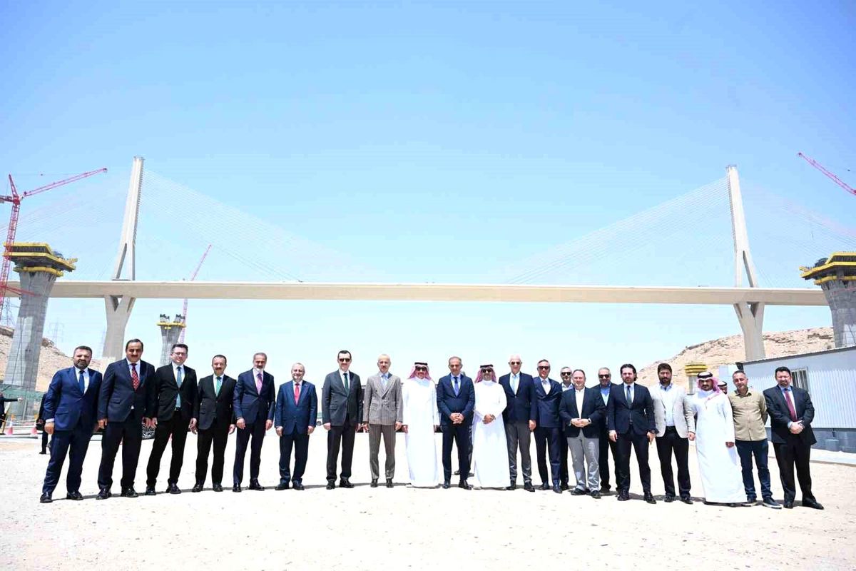 Bakan Uraloğlu, Suudi Arabistan'da