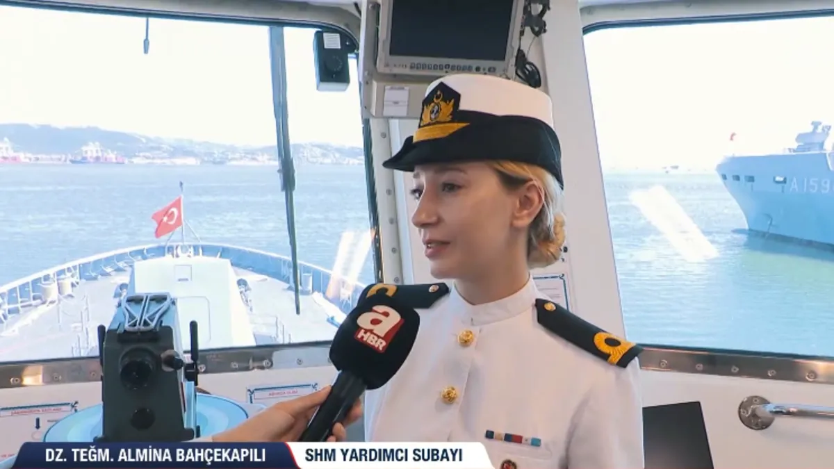TCG İstanbul'un tek kadın subayı Almina Teğmen!