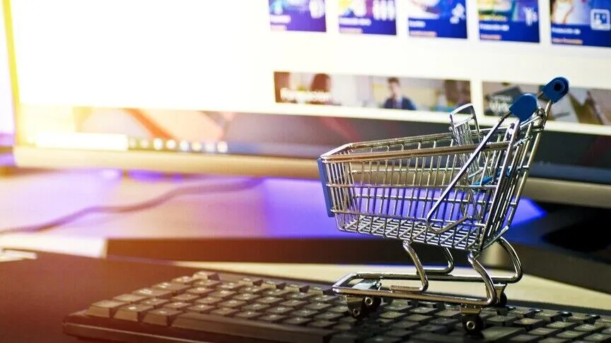 AB'de düşük değerli e-ticaret paketlerine 3 avroluk gümrük vergisi yürürlüğe girdi