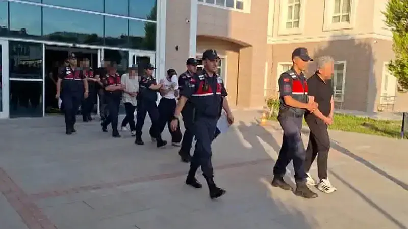 Burdur merkezli yasa dışı bahis soruşturmasında 7 tutuklama