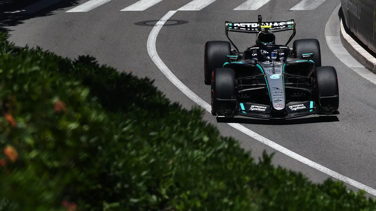 Kimi Antonelli, Monaco'da pole pozisyonunu kaptı