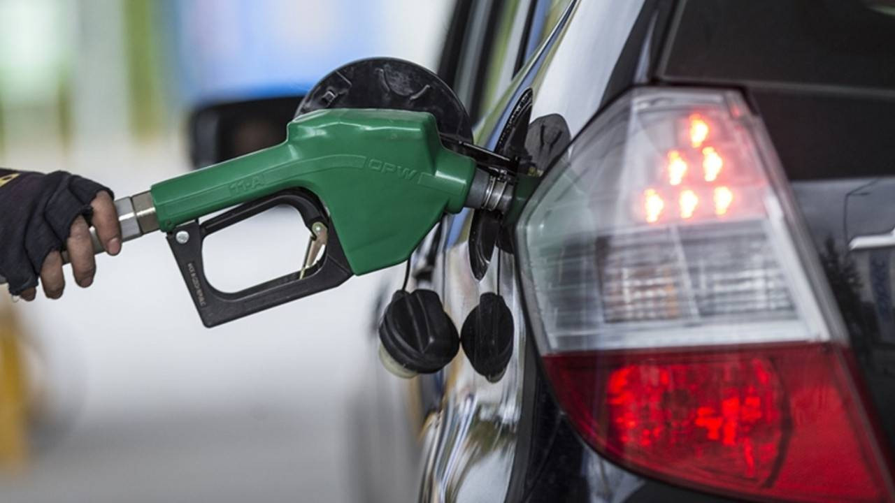 Petrol fiyatlarındaki düşüş pompaya neden yansımıyor?