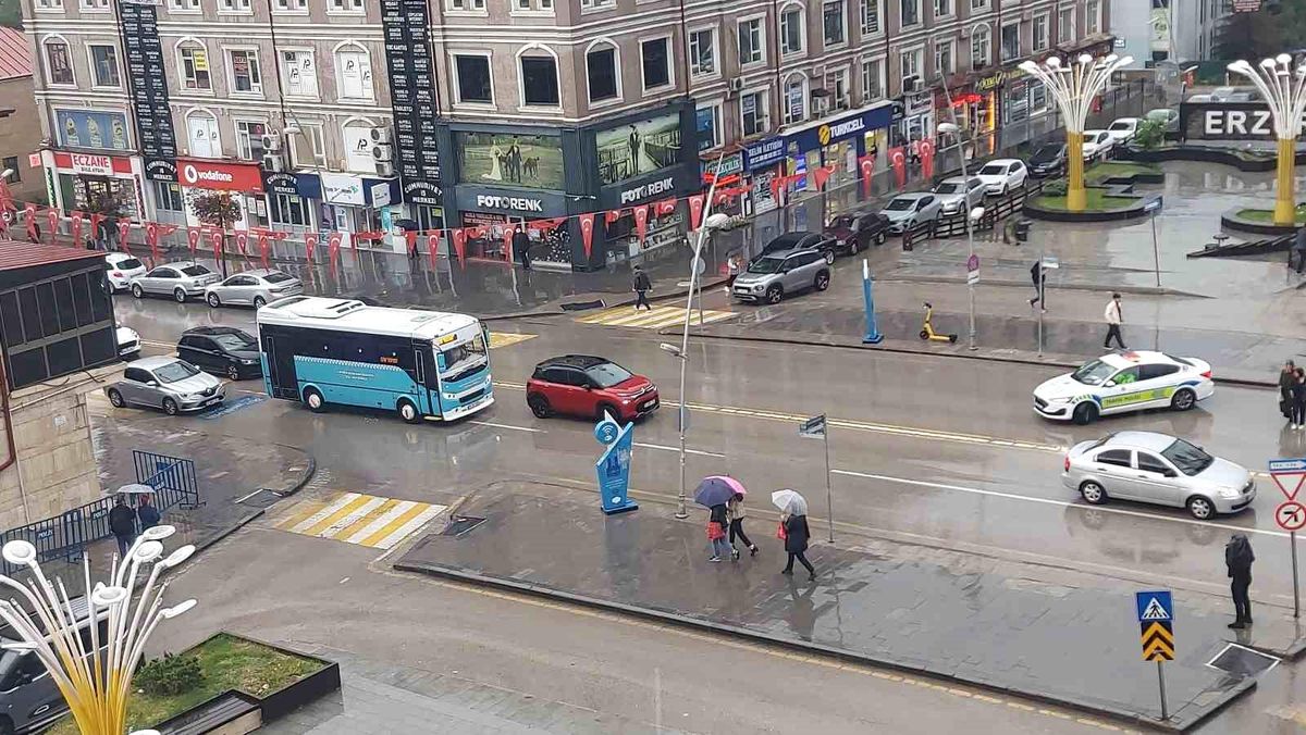 Erzurum'da kuvvetli sağanak yağış uyarısı