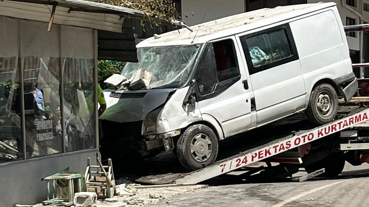 Çay keyifleri kabusa döndü: Osmaniye'de korkunç kaza: 1 ölü 3 yaralı