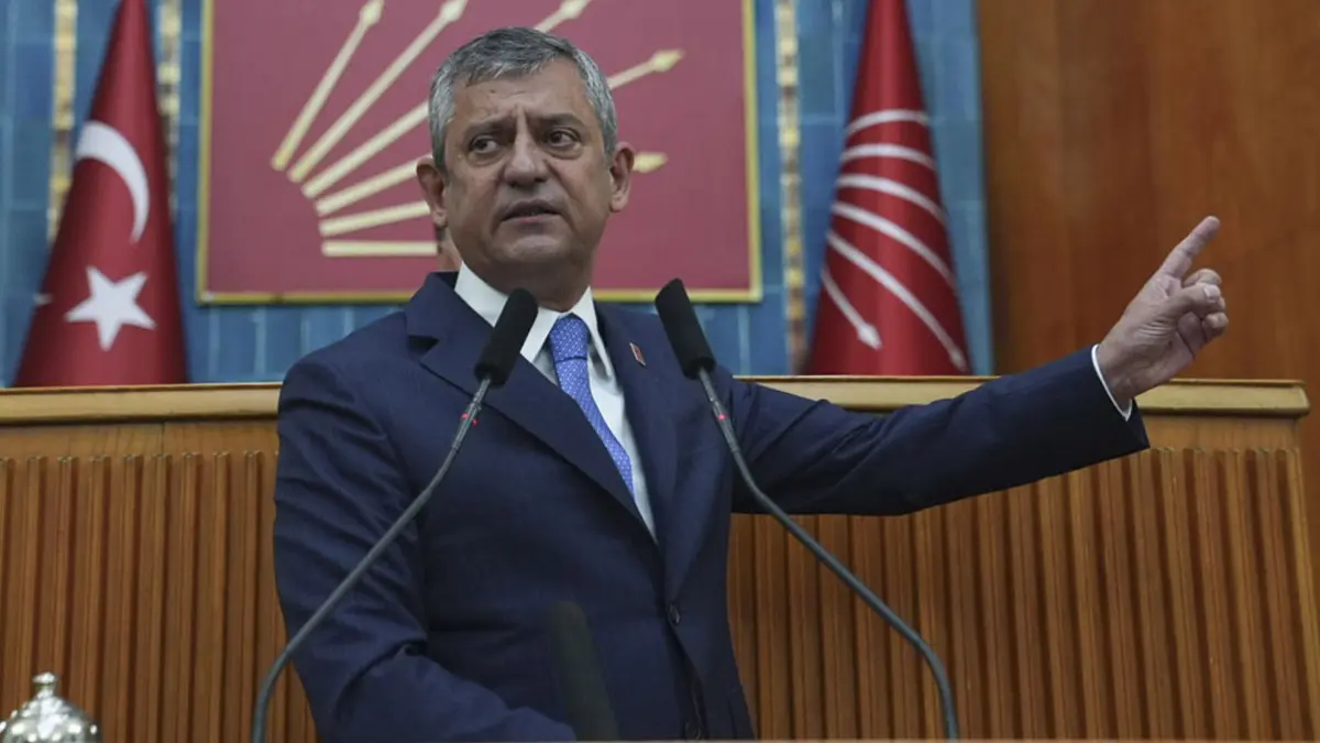 Özgür Özel'den en net yeni parti sinyali: ‘CHP seçimlere bile giremeyebilir…’