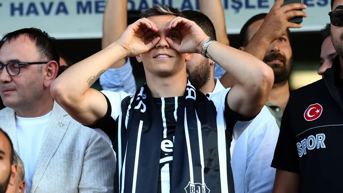 Beşiktaş'ta Leandro Trossard şöleni! İmza töreni düzenlenecek