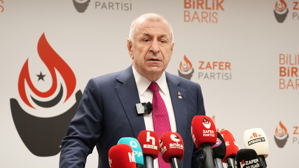 Zafer Partisi Genel Başkanı Ümit Özdağ'dan 'yeni parti' açıklaması