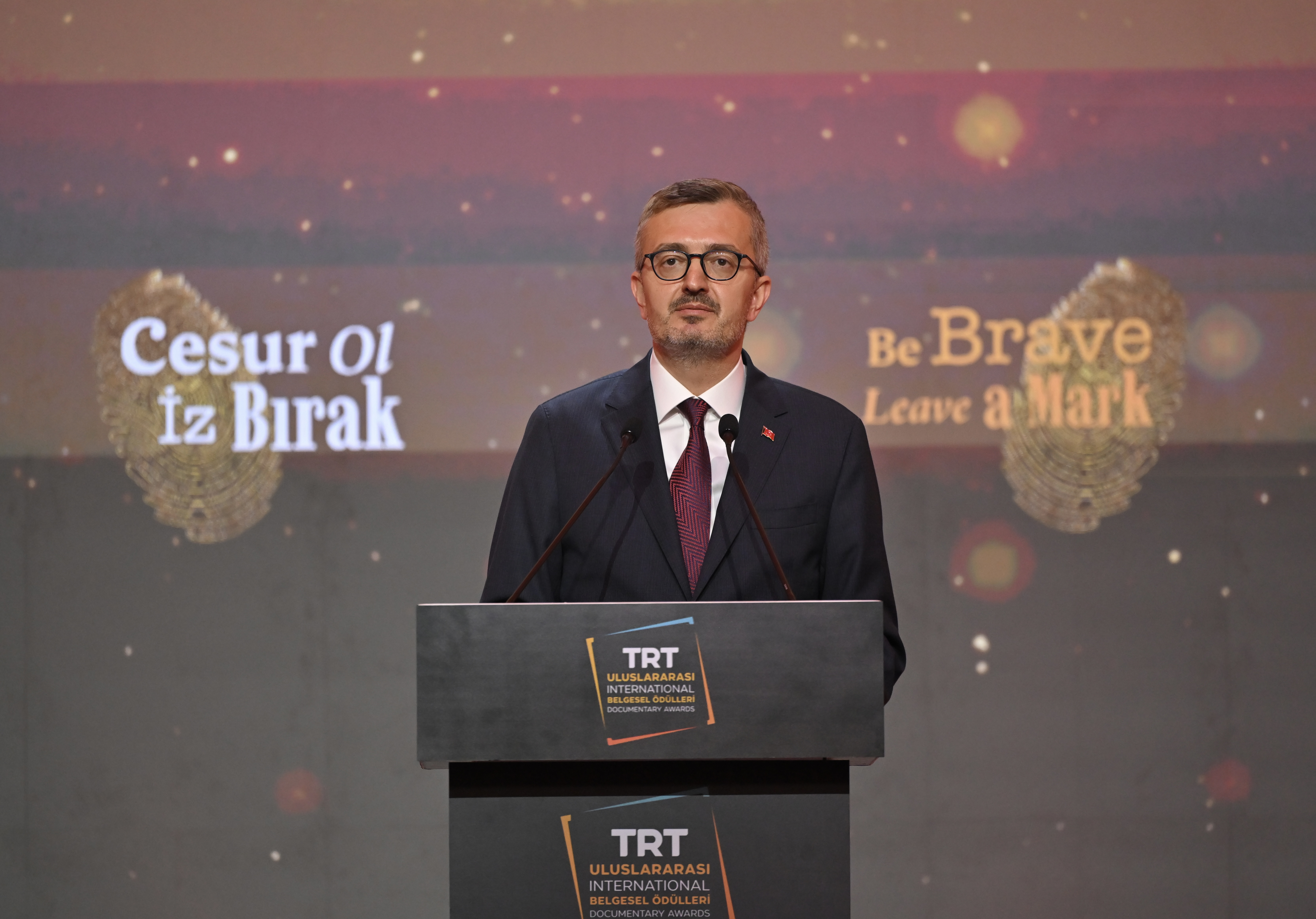 Burhanettin Duran: Günümüzde savaşlar sıradanlaştırılmaya çalışılıyor