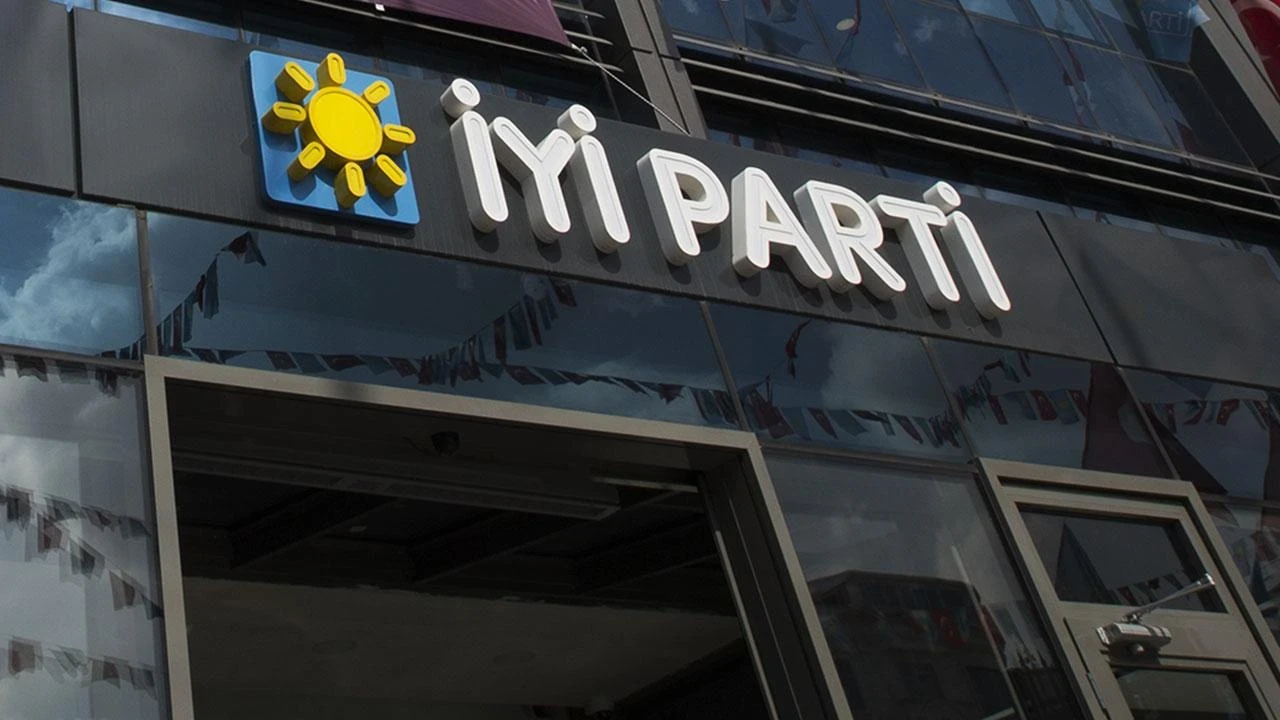 Kulisleri hareketlendiren iddia: İYİ Parti'den AK Parti'ye bir geçiş daha mı?