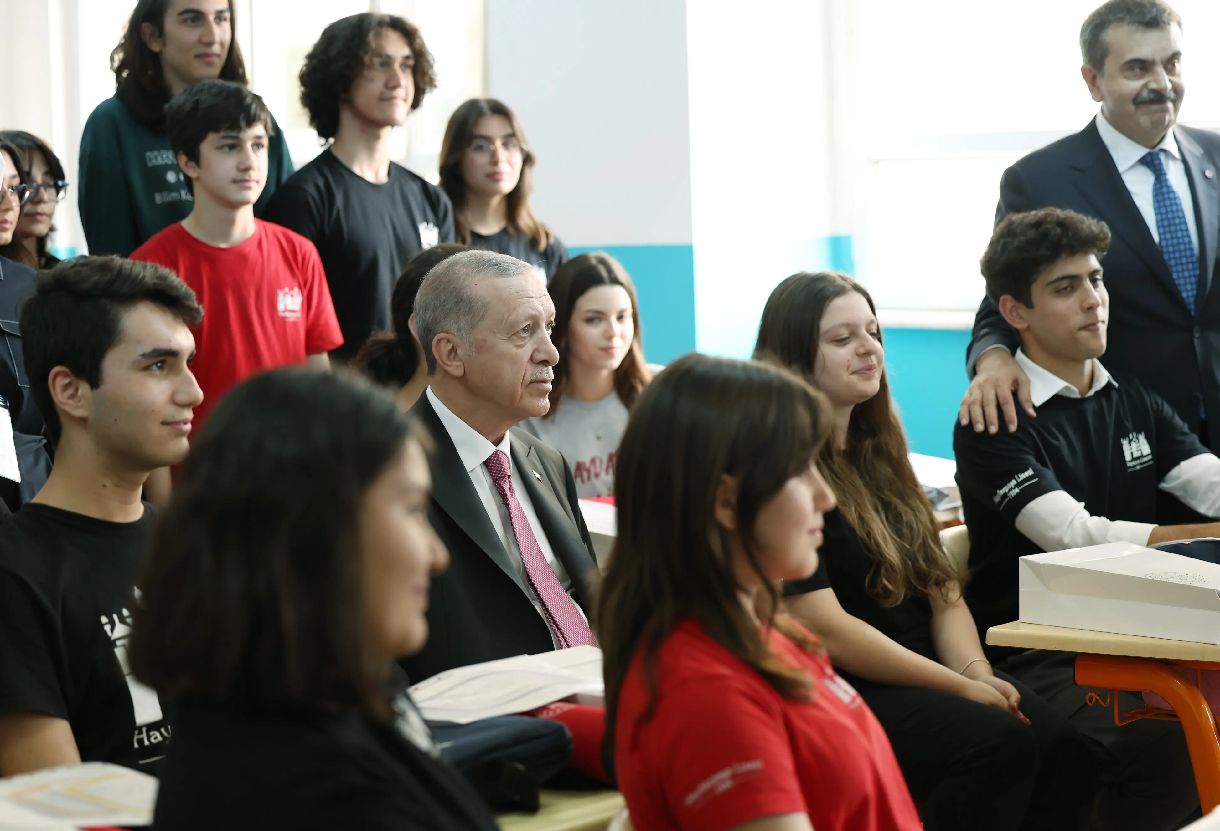 Cumhurbaşkanı Erdoğan'dan karne günü mesajı