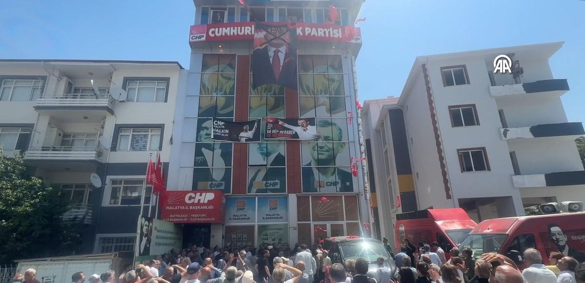 CHP Malatya İl Başkanlığı karıştı