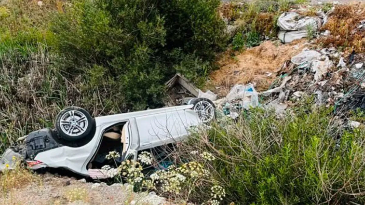 Erzurum'da feci kaza: Devrilen otomobilin sürücüsü öldü