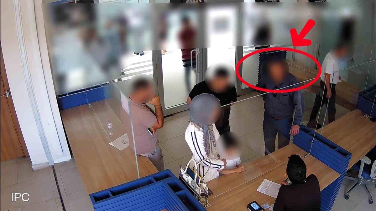 Antalya'da sahte kimlikle gayrimenkul dolandırıcılığı yapan 3 kişi tutuklandı