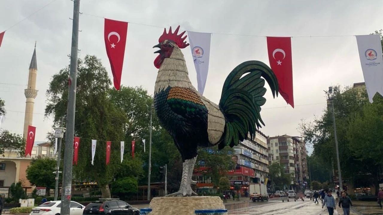 Denizli'de öğrenci ve ailelere üçlü destek paketi