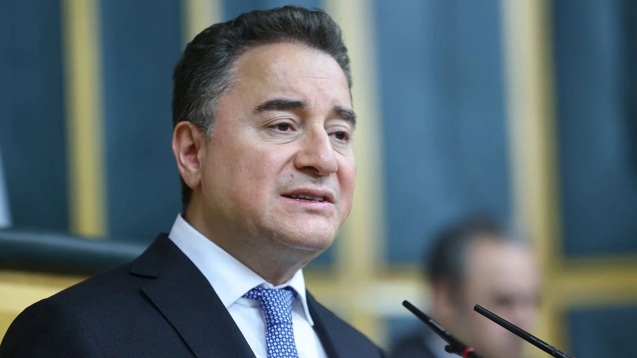 Babacan: Asgari ücrete zam yapmamak kul hakkıdır