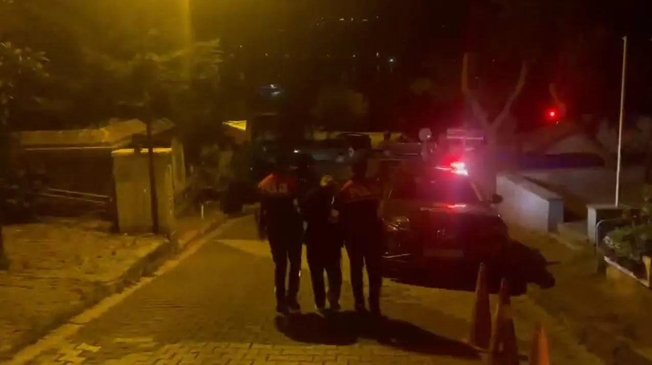 Sarıyer'de silahlı saldırı! 'Dövmen çok güzelmiş' diyerek ateş açtı