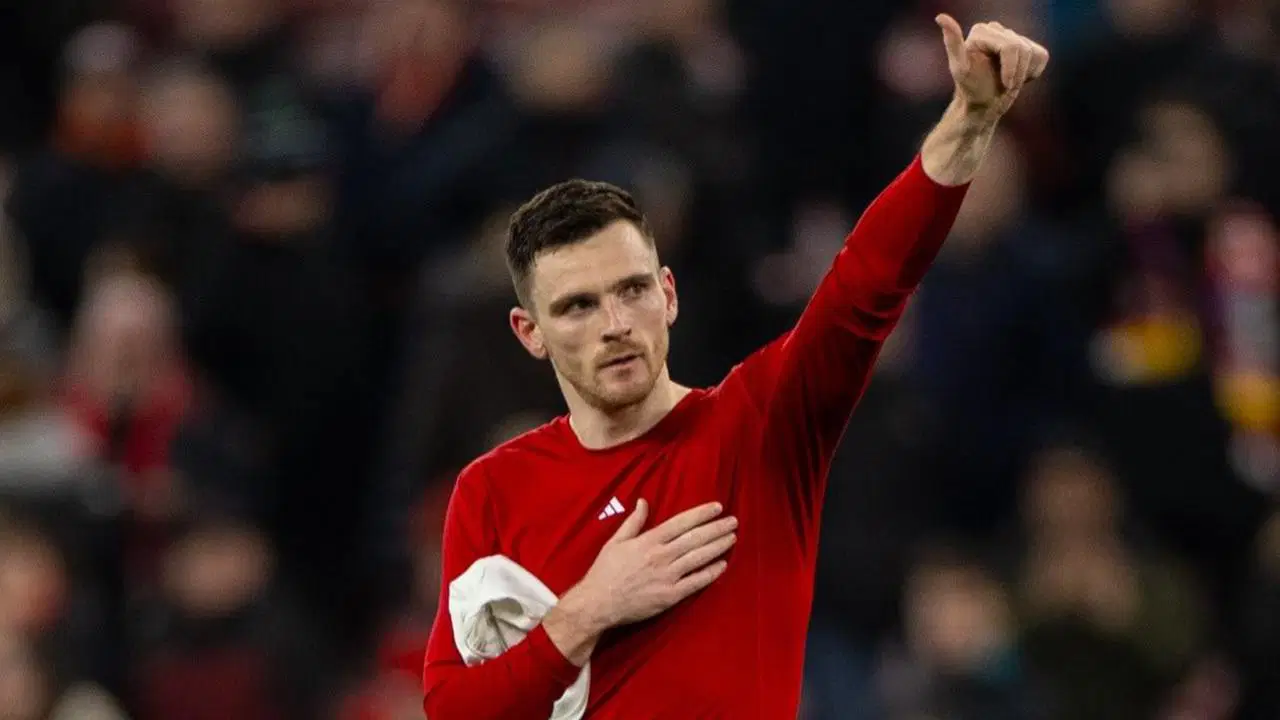 Tottenham, Andrew Robertson transferini resmen açıkladı