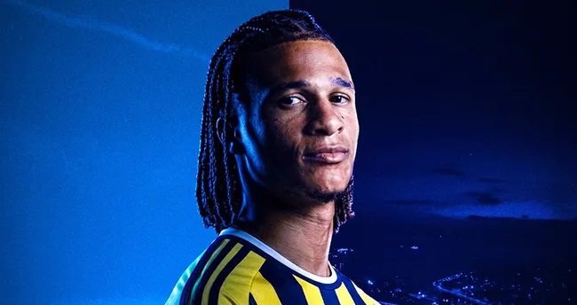 Nathan Ake kampa katıldı