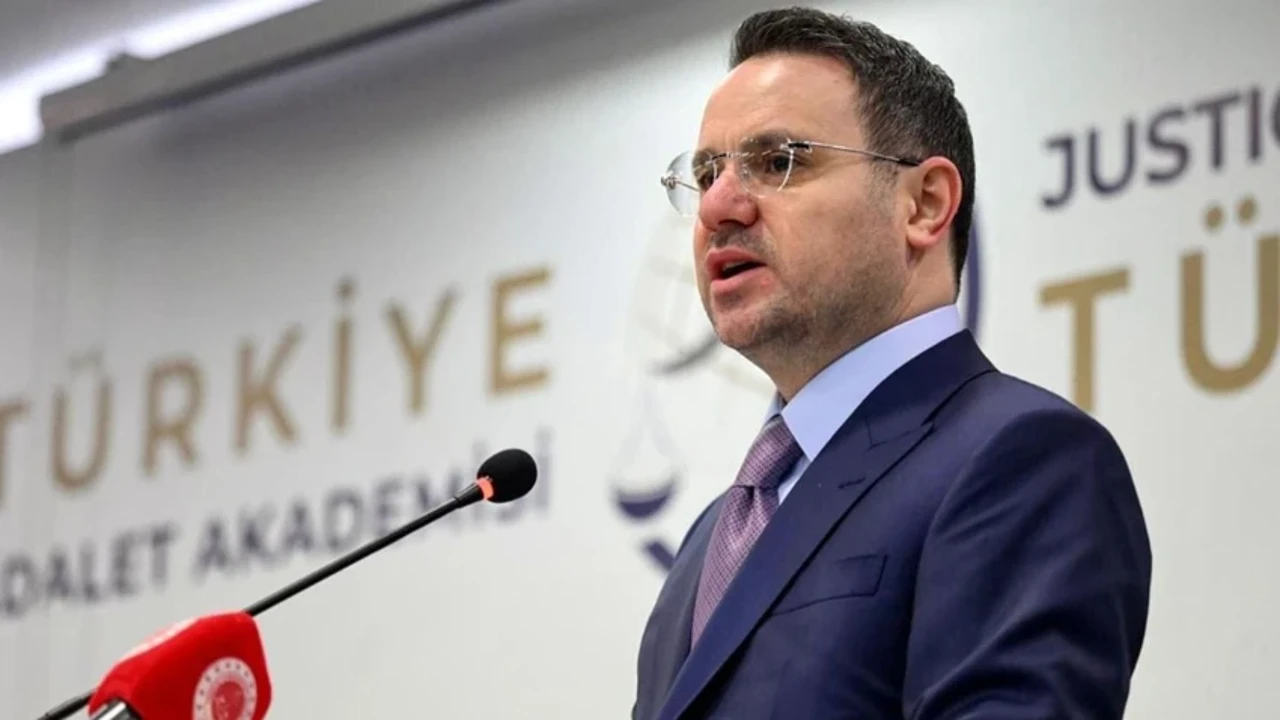 Bakan Gürlek'in en yakınındaki isme eylem planı! İki kişi tutuklandı