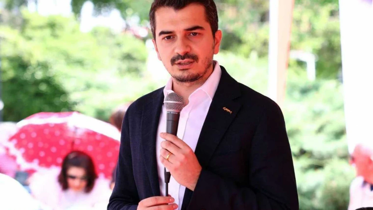 Çankaya Belediye Başkanı Güner havalimanında gözaltına alındı!