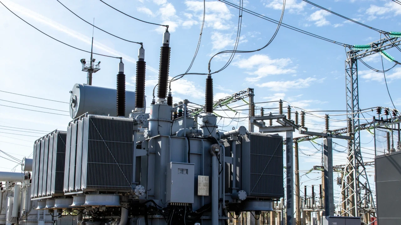 BIST100'ün enerji şirketinden 10,8 milyon dolarlık sipariş duyurusu: ABD'li 2 firma ile imzalar atıldı