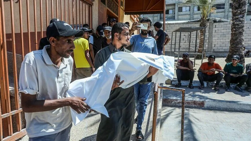 İsrail ordusunun Gazze'de bir aracı hedef aldığı saldırıda 2 kişi yaşamını yitirdi