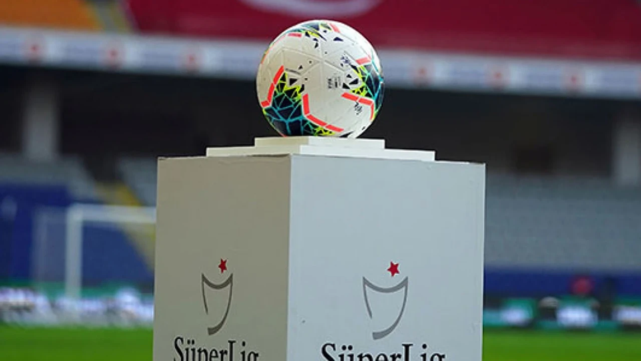 Süper Lig'de 2026-2027 sezonu fikstürü çekildi: İşte derbi haftaları
