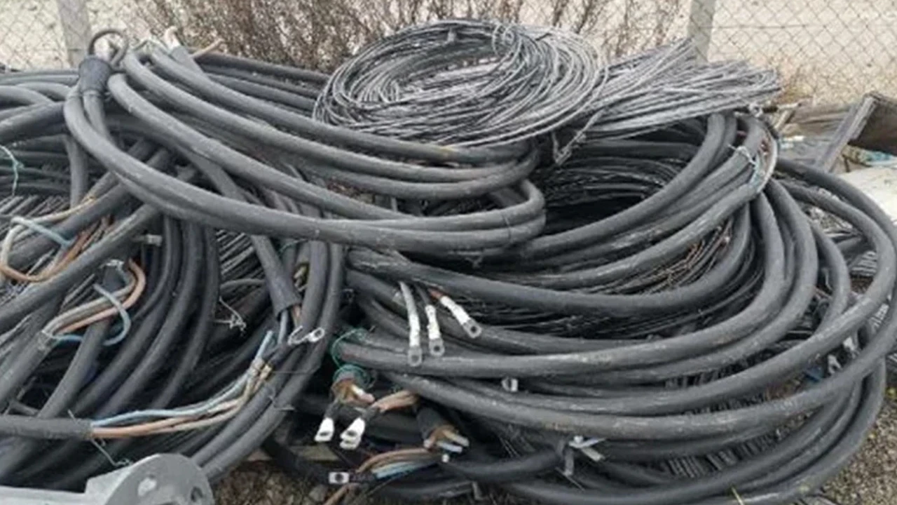 Sakarya merkezli kablo hırsızlığı operasyonu: 7 şüpheli tutuklandı