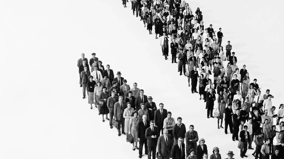 Katı zaman rejimi insanı nasıl kuşatıyor?
