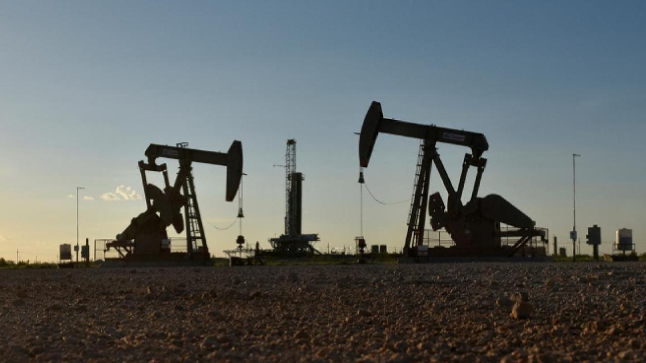 Brent petrolün varili 96,91 dolardan işlem görüyor
