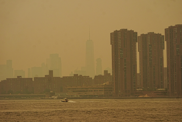 Kanada'daki orman yangınlarının dumanı New York'u kapladı
