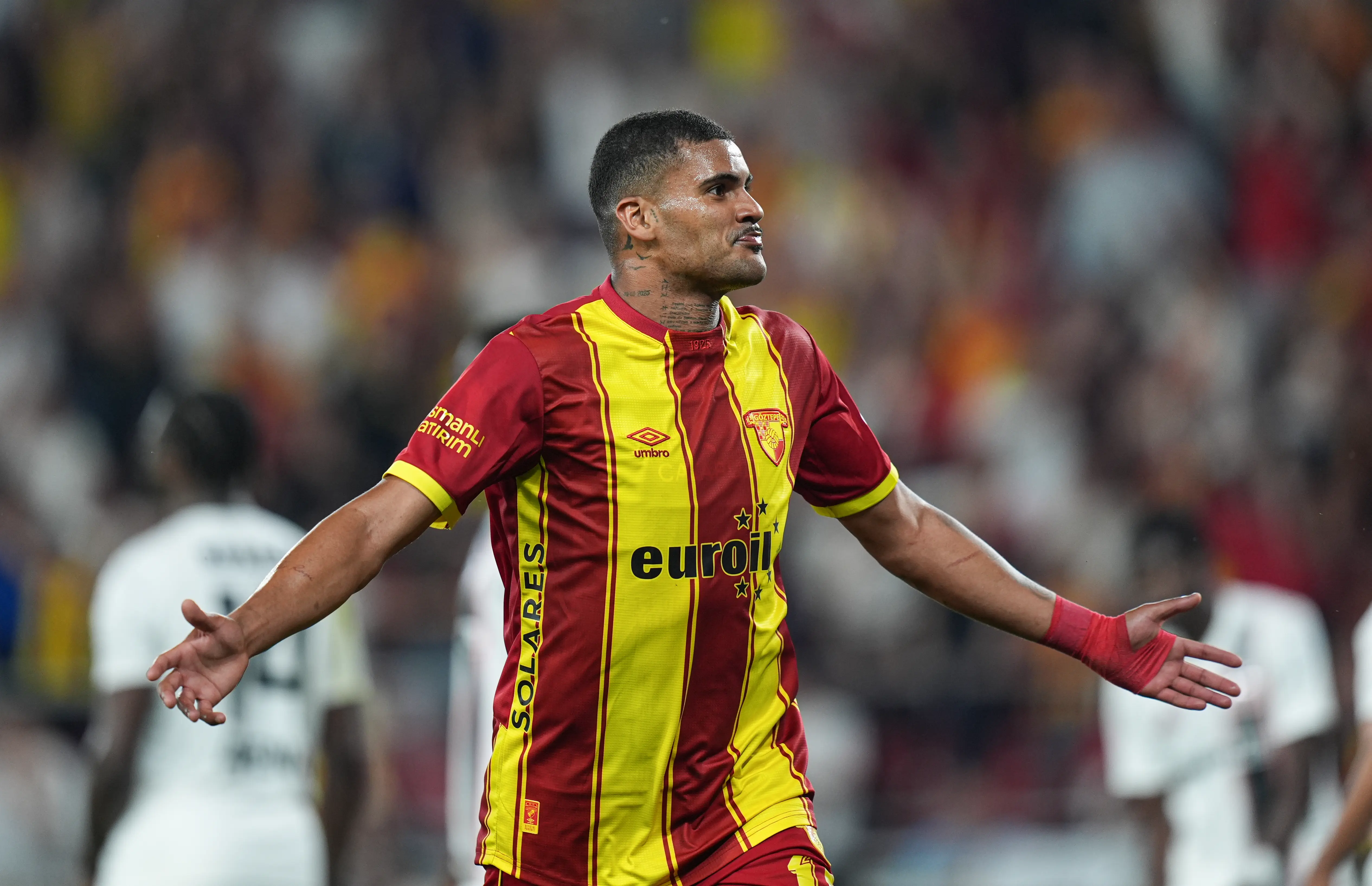 Göztepe'den Partizan'a kiralık transfer