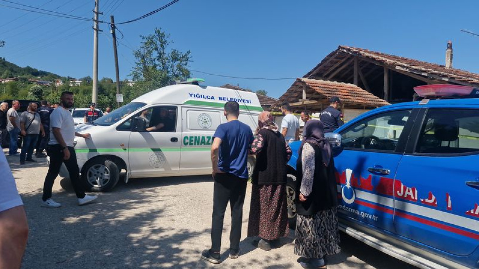 Düzce'de yengesini pompalı tüfekle öldürdü