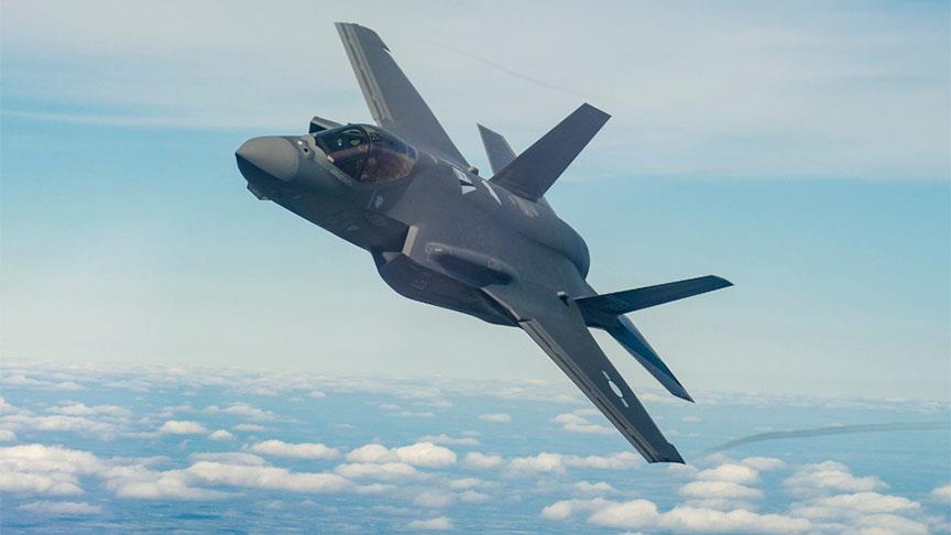 Türkiye'nin F-35 adımı Yunanistan'ı karıştırdı. "Ulusal bir yenilgi"