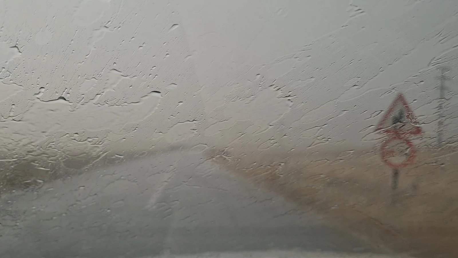 Tekirdağ'da şiddetli yağış: Göz gözü görmedi