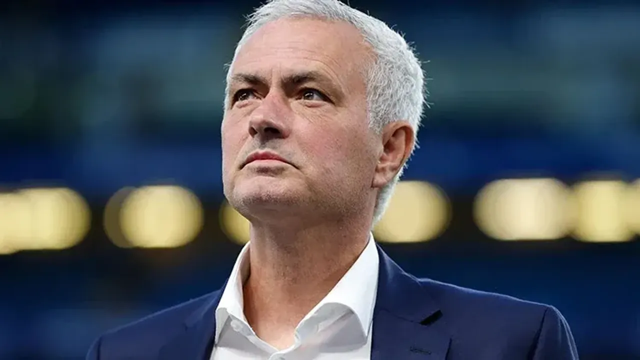 Real Madrid, Jose Mourinho ile sözleşme imzaladı