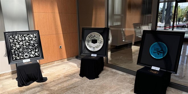 'Asr-ı Saadet'ten Günümüze' sergisi İstanbul'da açıldı