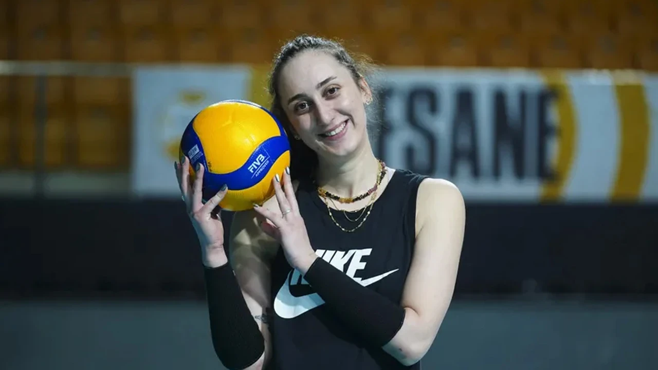 Galatasaray’dan file önüne takviye: Ayça Aykaç transferi açıklandı