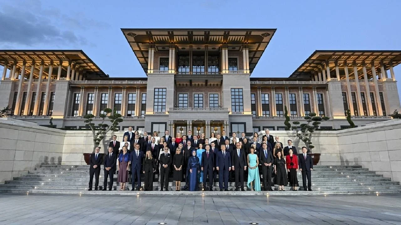 NATO Zirvesi'nde liderlere sunulan menüde neler vardı?