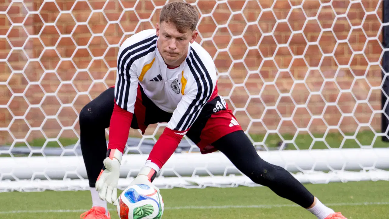 Alman basını duyurdu: Alexander Nübel'in menajerinden Beşiktaş iddialarına yanıt!