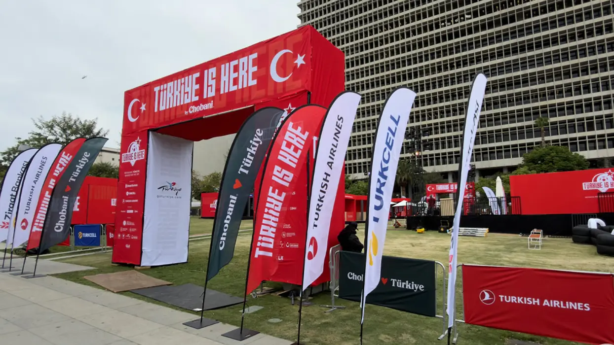 Dünya Kupası için Los Angeles'ta Türkiye tanıtım alanı açıldı
