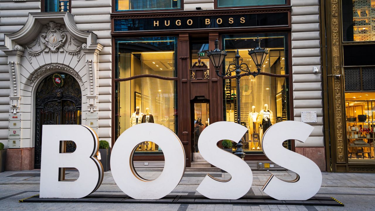 Hugo Boss 2 milyar euroluk devralma teklifine kapı kapattı
