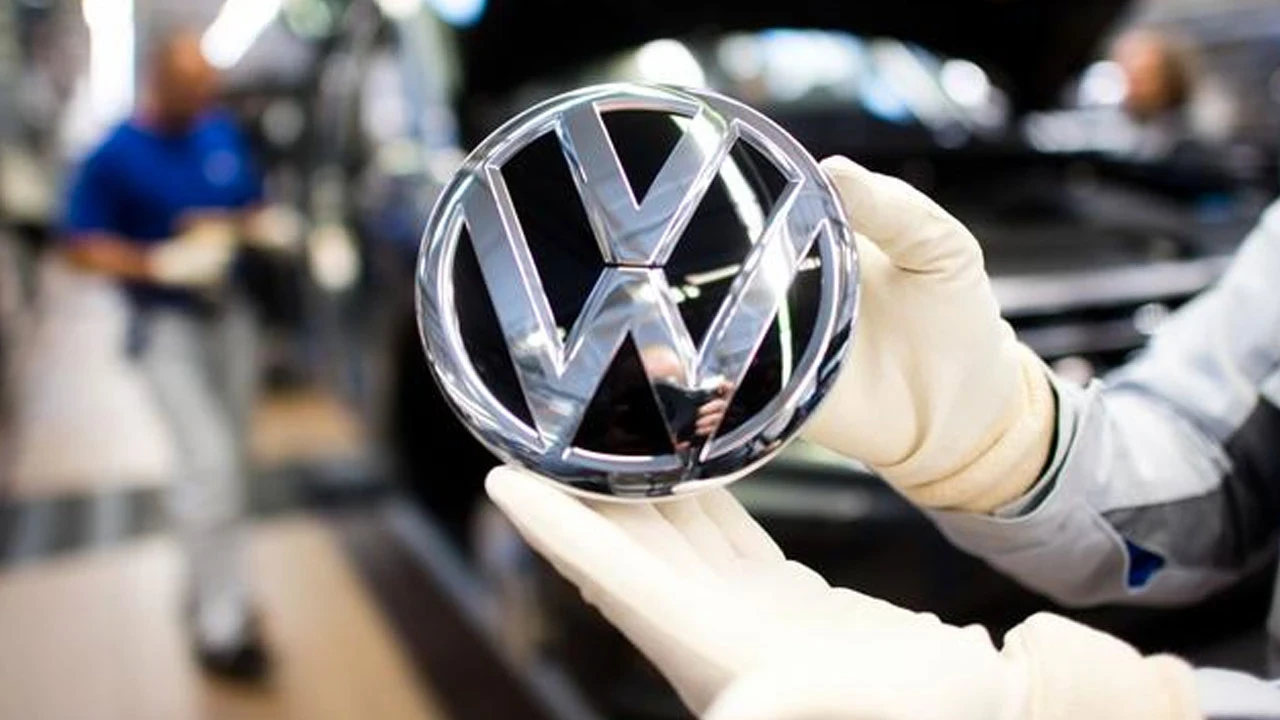 Volkswagen'in tarihi kararı Almanya'yı sarstı! Hükümet harekete geçti
