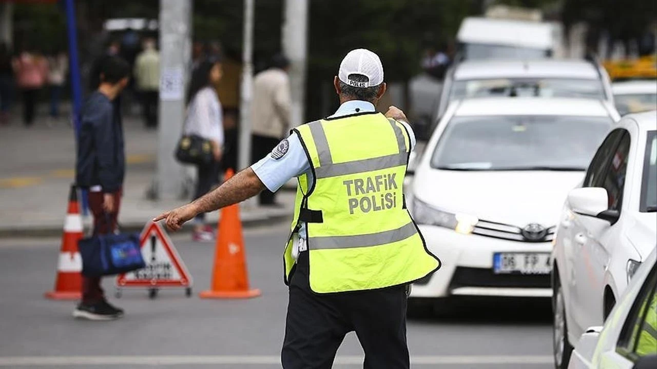 15 Temmuz'da metrobüs güzergahı değişiyor! 6 durak kapalı olacak