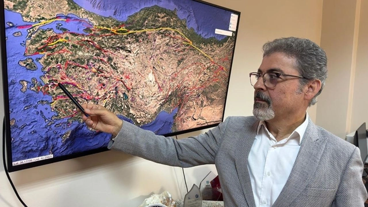 Prof. Dr. Hasan Sözbilir'den korkutan çağrı: Türkiye'de hangi faylar ikiz deprem üretebilir?