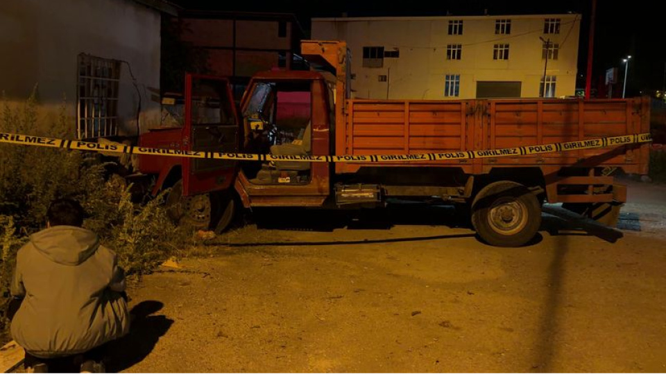 Erzurum'da kahreden kaza! 5 yaşındaki çocuk kurtarılamadı