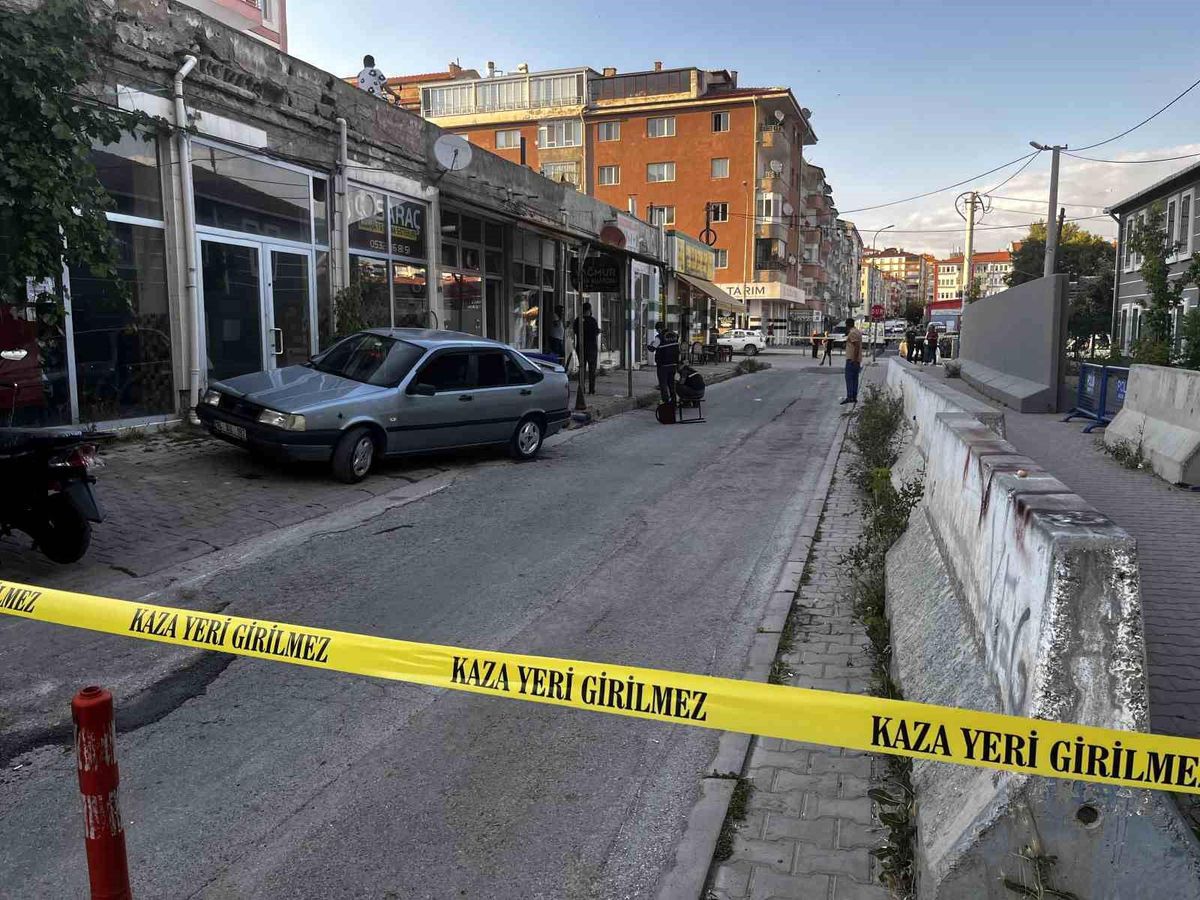 Niğde'de kıraathanede silahlı kavga: 4 yaralı