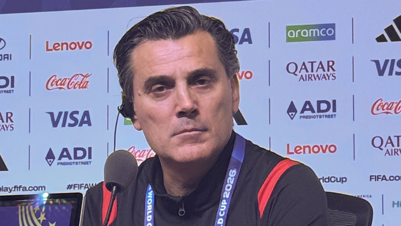 Vincenzo Montella eleştirilere patladı! "Kaosa hizmet edenlerden daha çok Türk'üm"