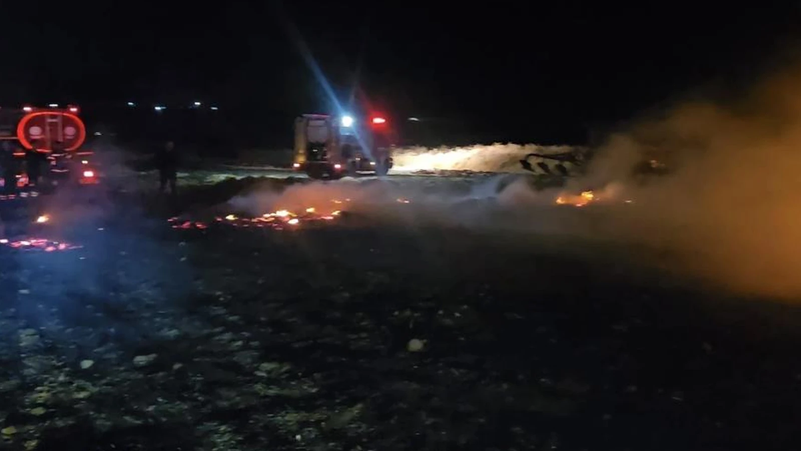 Balıkesir'de alevler geceyi aydınlattı